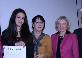 Realschule am Judenstein freut sich über Auszeichnung zu außerunterrichtlichen Aktivitäten